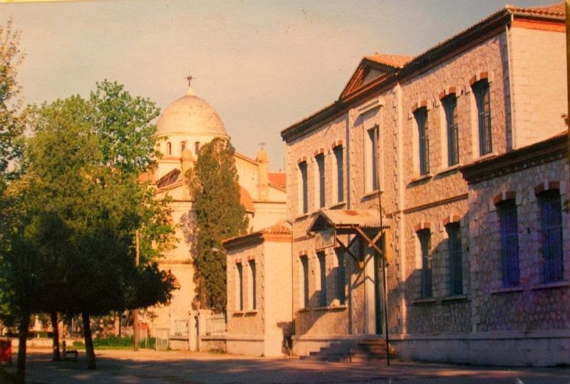 Aμπελώνας τοπικό διαμέρισμα που ανήκει στον Δήμο Τυρνάβου.