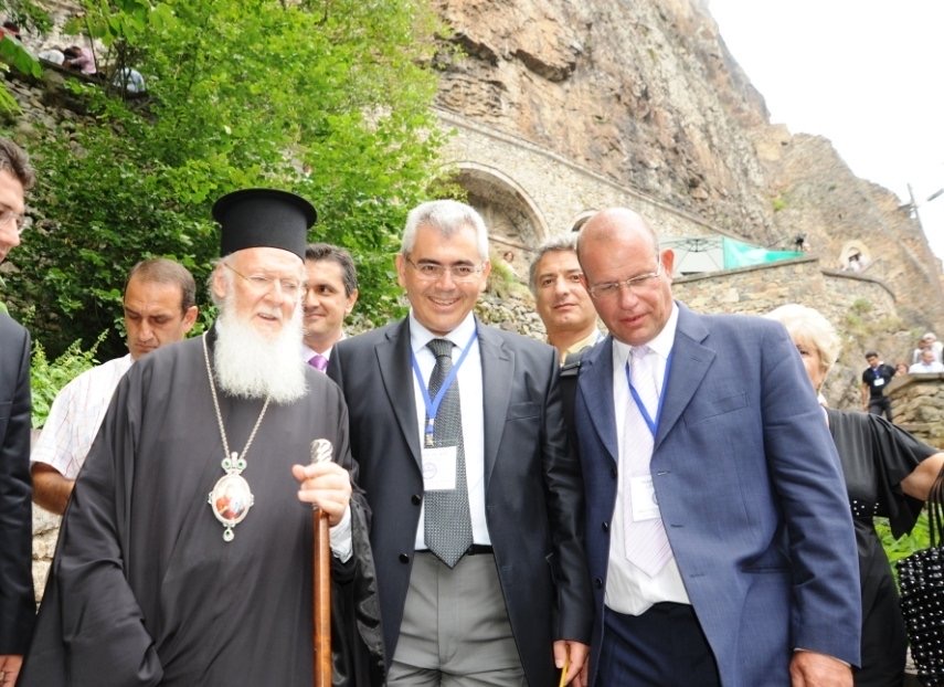 Μ. Χαρακόπουλος: “Αυτοψία από ξένους εμπειρογνώμονες και αποκατάσταση αγιογραφιών στη Σουμελά”