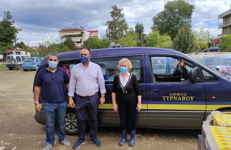 Στην Καρδίτσα η βοήθεια του Δήμου Τυρνάβου από τον Αντιδήμαρχο Χριστόφορο Κατσαρό