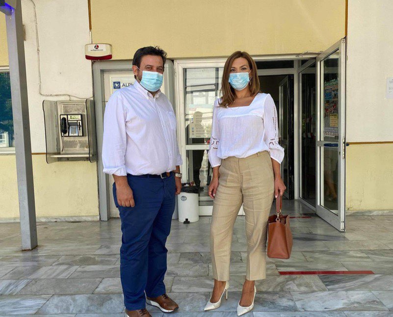 Επίσκεψη στο Γενικό Νοσοκομείο Λάρισας πραγματοποίησε η Στέλλα Μπίζιου