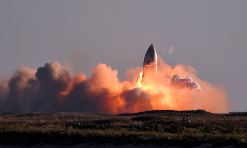 SpaceX: Πρωτότυπο πυραύλου εξερράγη στην προσγείωση