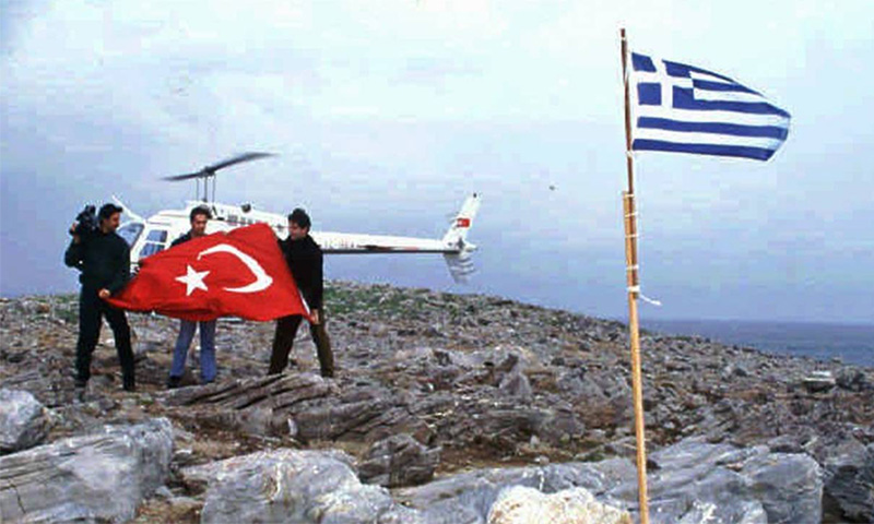 Τουρκία: «Η Ελλάδα έχει δύο επιλογές: Ή παίρνει τις δυνάμεις της από τα νησιά ή αντιμετωπίζει τις συνέπειες»!