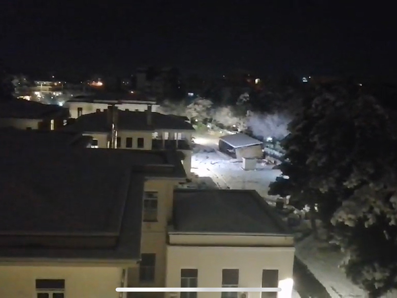 Βίντεο της χιονισμένης πόλης της Λάρισας σήμερα 14.02.21 και ώρα στις 19:00 το απόγευμα