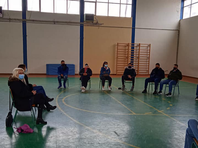 Βιωματικό σεμινάριο του ΚΕΣΥ στο ΓΕΛ Τυρνάβου με θέμα: Διαχείριση άγχους μαθητών/ριών μετά από φυσικές καταστροφές
