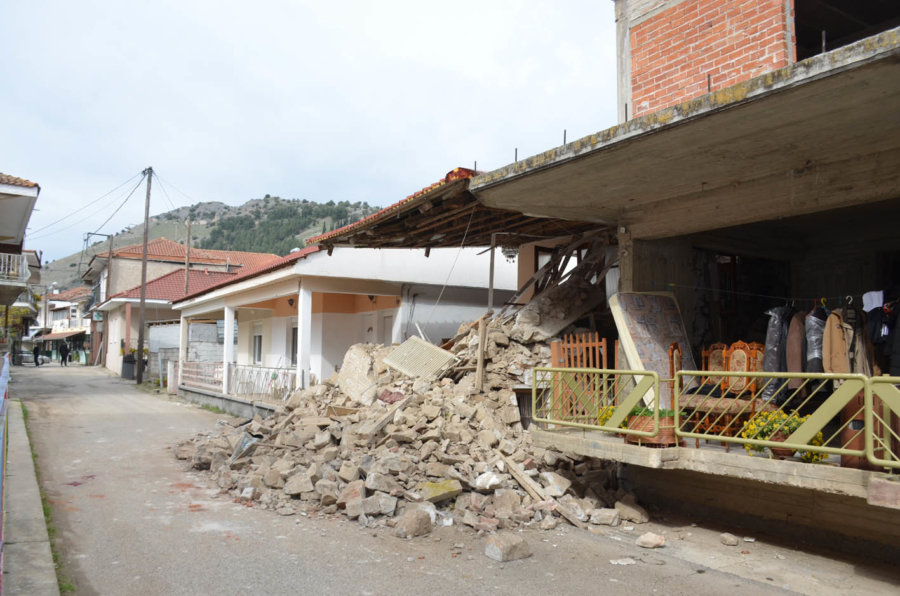 Πίστωση 3,6 εκατ. σε 490 δικαιούχους σεισμόπληκτους της Θεσσαλίας και της Σάμου