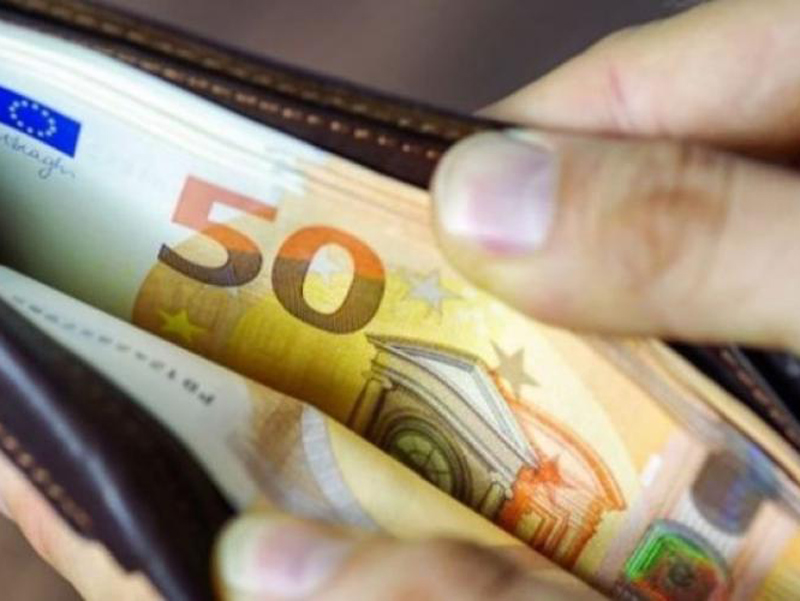 Κατώτατος μισθός: Στα 830 ευρώ με τη νέα αύξηση από 1η Απριλίου