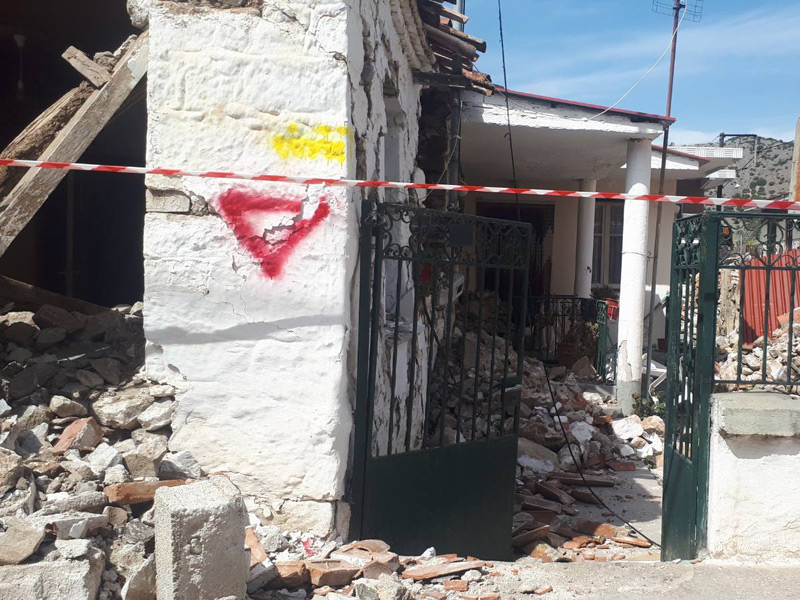 Μεγάλος κίνδυνος ελλοχεύει από τα ετοιμόρροπα κτήρια εξαιτίας του μεγάλου σεισμού (βίντεο)