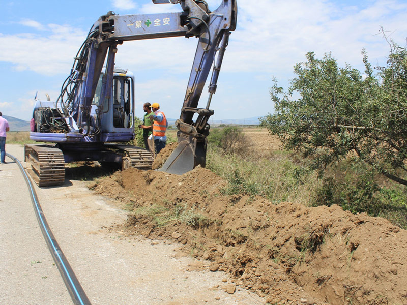 Υπόγειους αγωγούς 15 χλμ για την άρδευση 8.110 στρεμμάτων γης στα Φάρσαλα κατασκευάζει η Περιφέρεια Θεσσαλίας