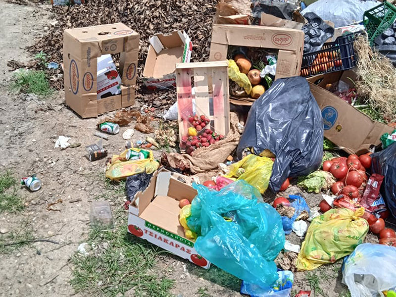 Ντροπιαστικές εικόνες από παράνομο σκουπιδότοπο στον Τύρναβο