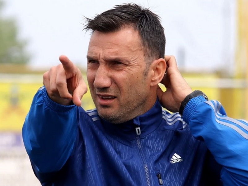 Νέος προπονητής της ΑΕΛ ο Κώστας Φρατζέσκος