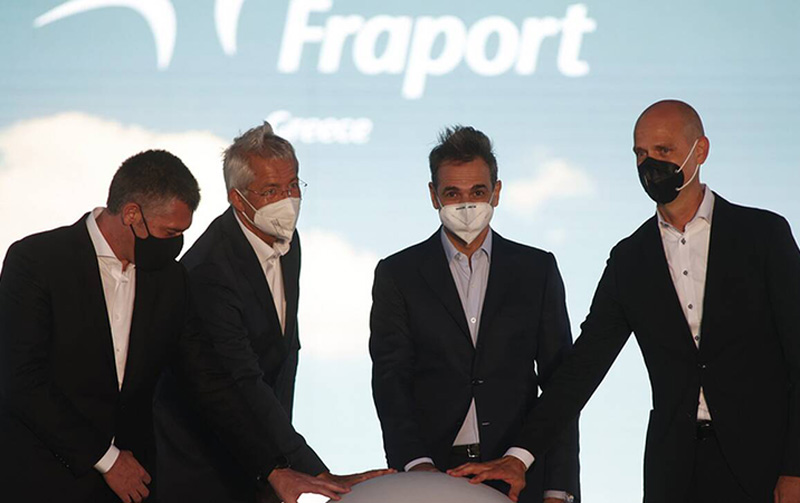 Μητσοτάκης: Επένδυση 440 εκατ. ευρώ και 10.000 θέσεων εργασίας τα 14 αεροδρόμια της Fraport Greece