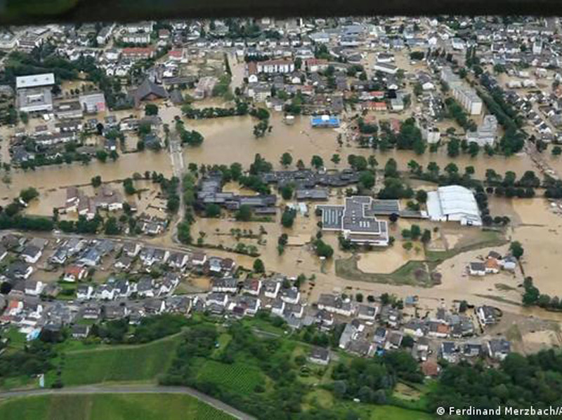 Τραγωδία στη Γερμανία: 141 νεκροί, 1000 τραυματίες και 3000 αγνοούμενοι από τις πλημμύρες
