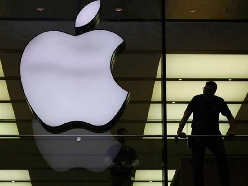 Apple: Εκτινάχθηκε η αξία της εταιρίας πάνω από 3 τρισ. δολάρια
