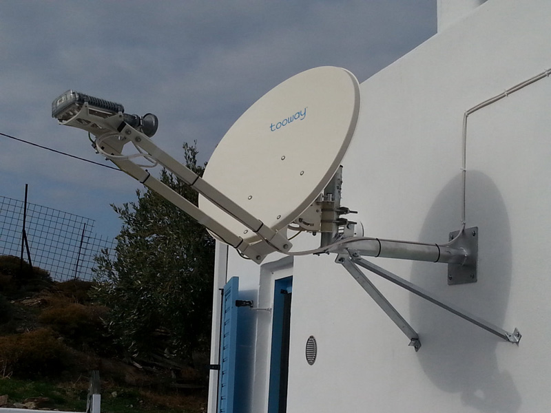 Αντίστροφη μέτρηση για το δορυφορικό Ίντερνετ ευρείας χρήσεως στην Ελλάδα