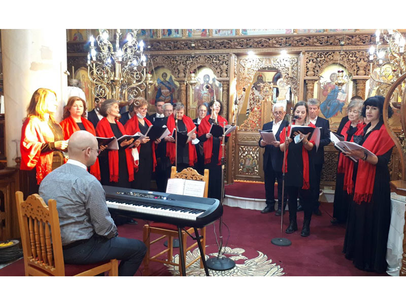 Χριστουγεννιάτικοι ύμνοι και κάλαντα από τον Πολιτιστικό Σύλλογο Τυρνάβου στον Άγιο Δημήτριο (βίντεο)
