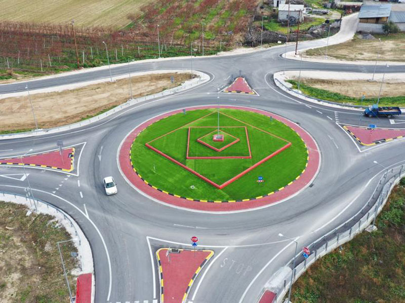 Ολοκληρώθηκε  από την Περιφέρεια Θεσσαλίας ο κυκλικός κόμβος  στην  βορειοανατολική είσοδο του Τυρνάβου