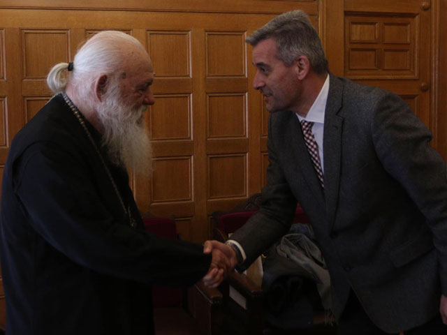 Συνάντηση με τον Αρχιεπίσκοπο Ιερώνυμο είχε σήμερα ο Απ. Τσένης Πρόεδρος του Οφθαλμιατρείου Αθηνών
