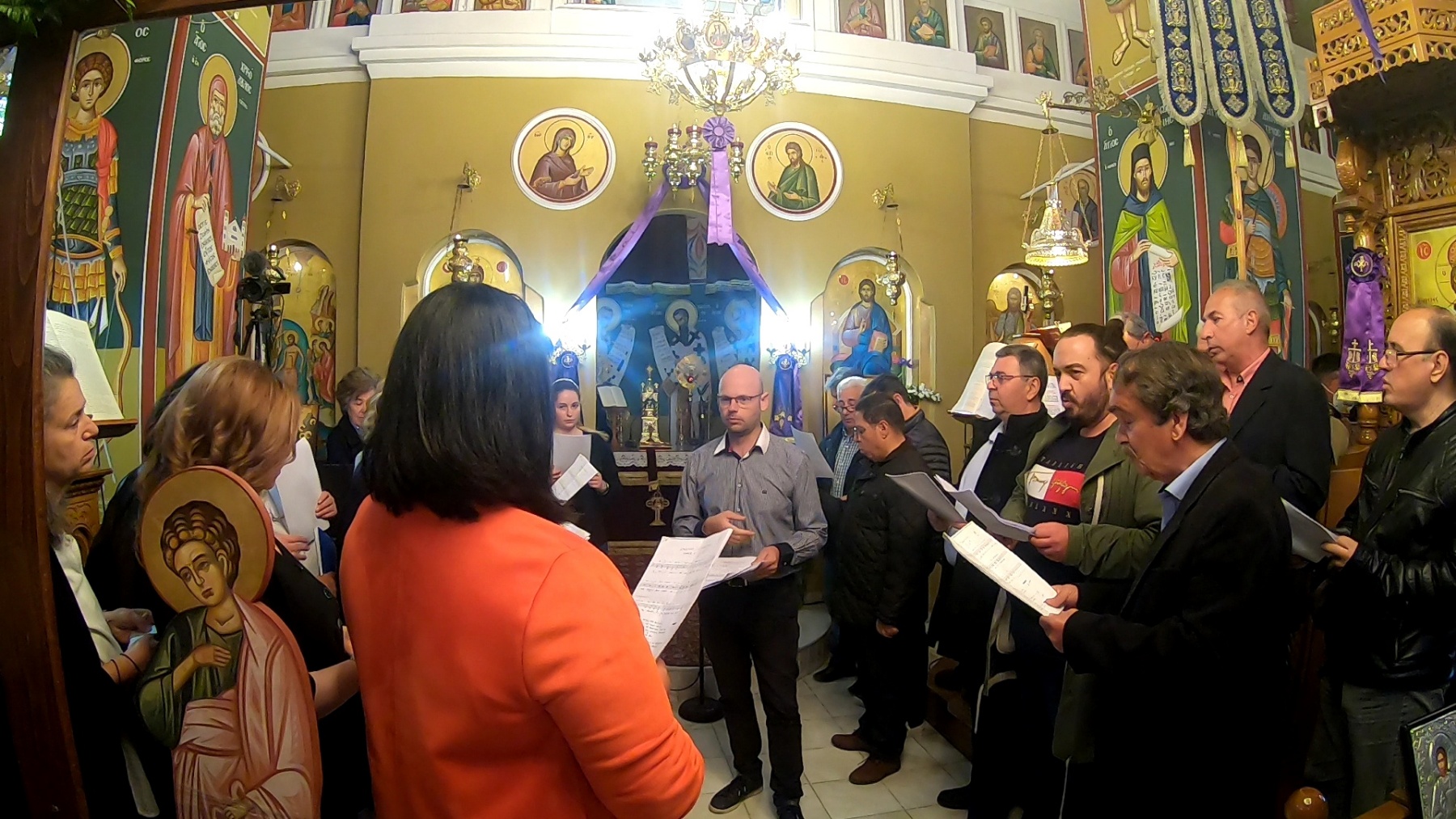 Η Μικτή Χορωδία του Πολιτιστικού Συλλόγου Τυρνάβου στον Άγιο Ιωάννη την Μεγάλη Παρασκευή