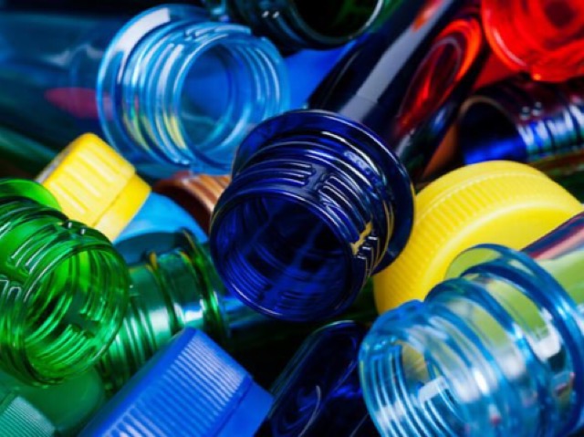 Φόρος ανακύκλωσης 8 λεπτά από την 1η Ιουνίου για πλαστικές συσκευασίες