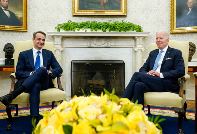 Στον Λευκό Οίκο ο πρωθυπουργός Κυριάκος Μητσοτάκης σε συνάντηση με τον Τζο Μπάιντεν