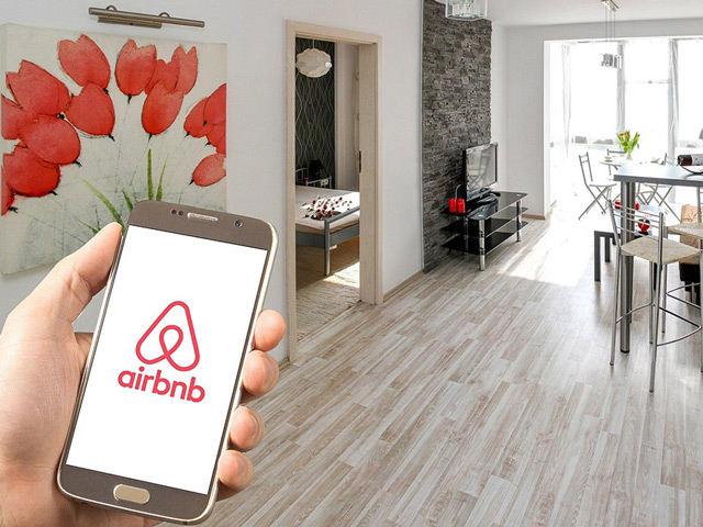 Έρχονται αλλαγές στις βραχυχρόνιες μισθώσεις ακινήτων τύπου Airbnb