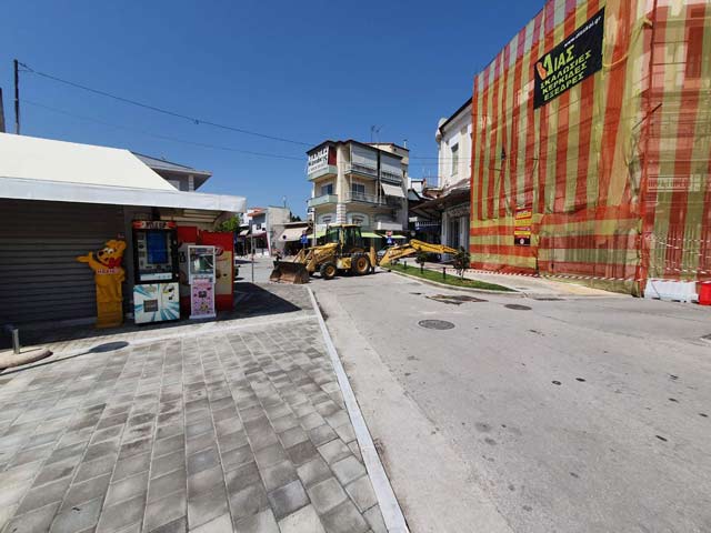 Εμπορικός Σύλλογος Τυρνάβου: Επείγει να βρεθεί λύση για το ετοιμόρροπο κτίριο