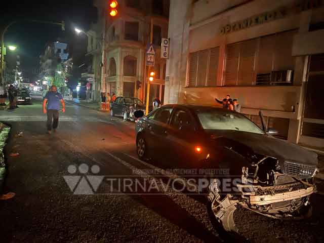 Έκτακτο: Τροχαίο ατύχημα με τραυματία στον Τύρναβο