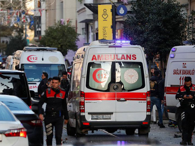 Έξι νεκροί και 81 τραυματίες από γυναίκα καμικάζι στην Κωνσταντινούπολη