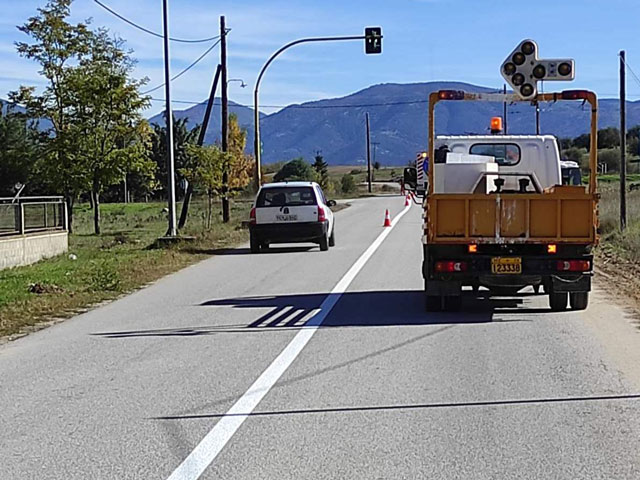 Έργα οδικής ασφάλειας από την Περιφέρεια Θεσσαλίας  σε περισσότερα από 1.500 χλμ. οδικού δικτύου στην Π.Ε. Λάρισας