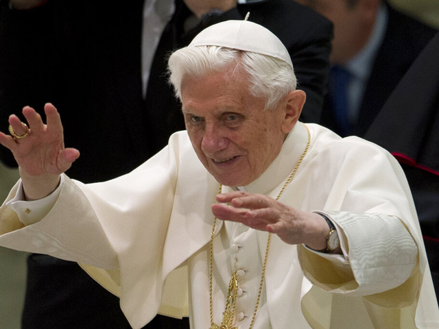 Πέθανε ο πρώην Πάπας Βενέδικτος σε ηλικία 95 ετών