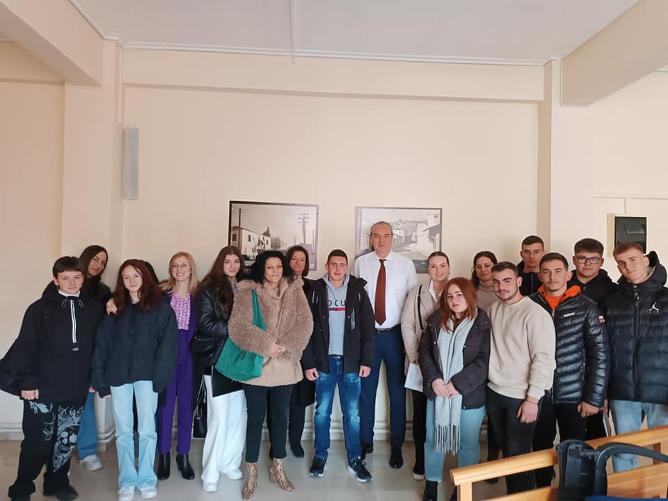 Μια διαφορετική «συνέντευξη»  παραχώρησε ο Δήμαρχος Ελασσόνας σε μαθητές του ΕΠΑΛ