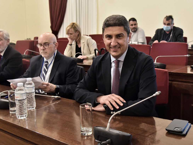 Λ. Αυγενάκης στη Βουλή: «Συνεχώς στο πλευρό των αθλητών/αθλητριών ΑμεΑ με πράξεις και έργα