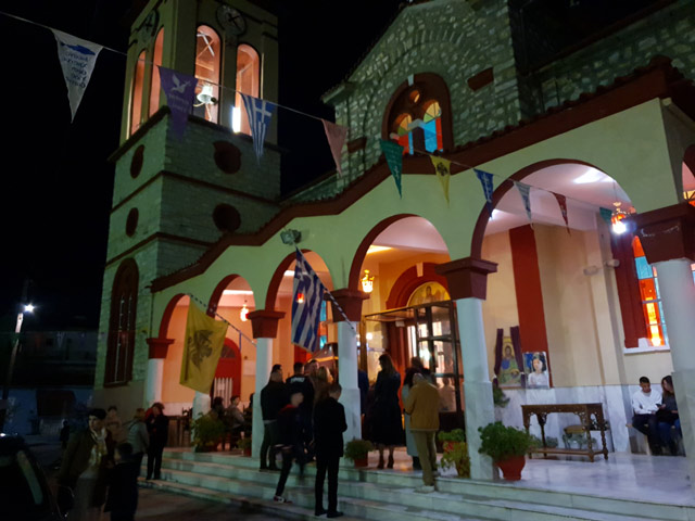 Η Ακολουθία της Σταύρωσης στο Ιερό Ναό Τιμίου Προδρόμου στον Τύρναβο