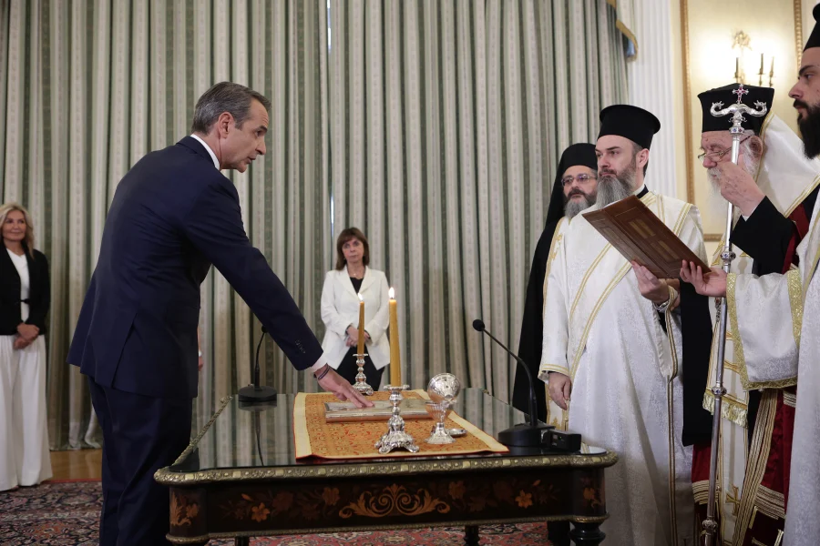 Πραγματοποιήθηκε η ορκωμοσία του Κυριάκου Μητσοτάκη ως πρωθυπουργού της νέας κυβέρνησης