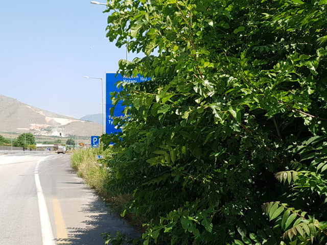 Άμεση βελτίωση απαιτείται στην Εθνική οδό Λάρισας Κοζάνης στο ύψος του Τυρνάβου