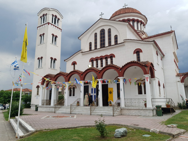 Πανηγυρικές Αρχιερατικές Ακολουθίες για τον Πολιούχο Τυρνάβου Άγιο Γεδεών