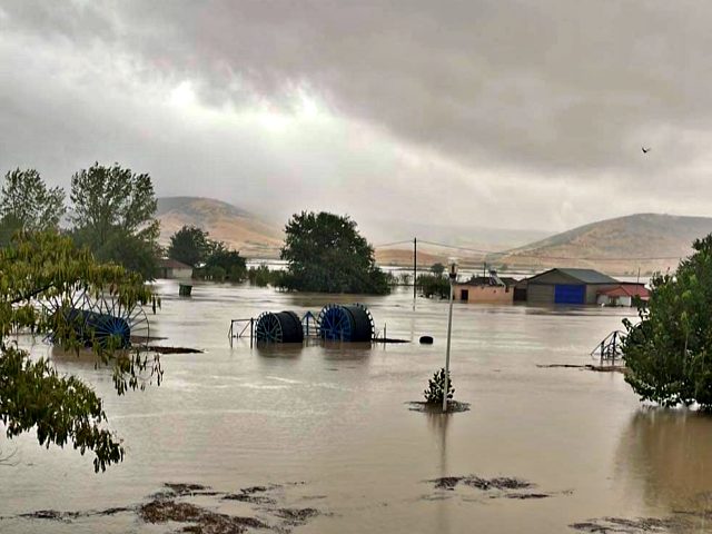 Έσπασε ο Ενιπέας ποταμός σε χωριά του δήμου Φαρσάλων