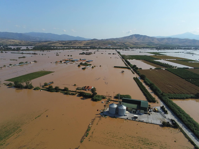 Βιβλική καταστροφή στον Θεσσαλικό κάμπο: Οι αγροτικές εκτάσεις θα αργήσουν να ανακάμψουν