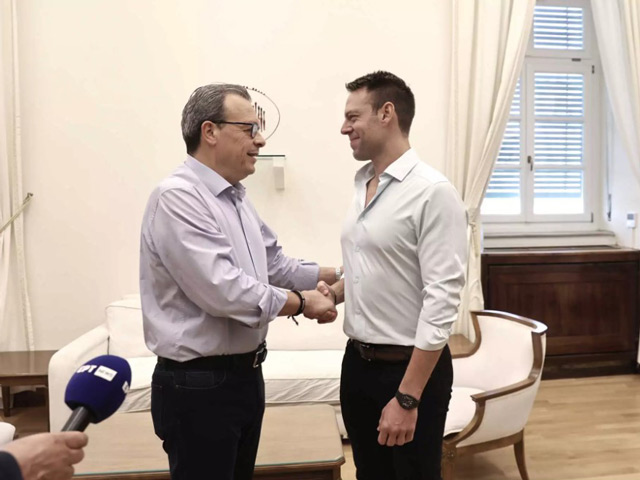Ο Σωκράτης Φάμελλος παραμένει πρόεδρος της Κοινοβουλευτικής Ομάδας του ΣΥΡΙΖΑ