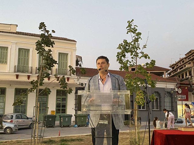 Σύντομος χαιρετισμός από τον πρόεδρο της Κοιν.ΣΕ.π TirnavosPress.gr στην εκδήλωση Απελευθέρωσης του Τυρνάβου