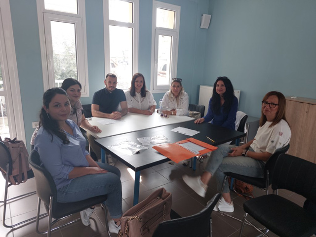 Συνάντηση του «Ξενώνα Φιλοξενίας Γυναικών Θυμάτων Βίας» με το Κέντρο Κοινότητας Τυρνάβου
