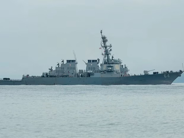 Πολεμικό πλοίο των ΗΠΑ δέχθηκε επίθεση με πυραύλους των ανταρτών Χούθι του Ιράν