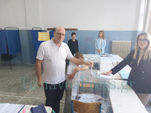 Ψήφισε ο υποψήφιος Δήμαρχος Σάμερ Αθανάσιος Αμάρι – ”Γιορτή για την Δημοκρατία σήμερα για την τοπική αυτοδιοίκηση”