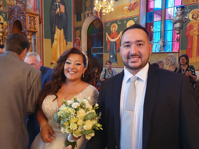Τον παντρέψαμε! Ο Θανάσης Κατσάνης και η Μαριαλένα Τέγου ενώθηκαν με τα ιερά δεσμά του γάμου