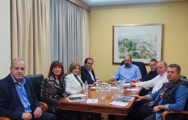Συνάντηση της Διοίκησης του Επιμελητηρίου Λάρισας με τον Υφυπουργό  Πολιτικής Προστασίας κ. Χρ. Τριαντόπουλο