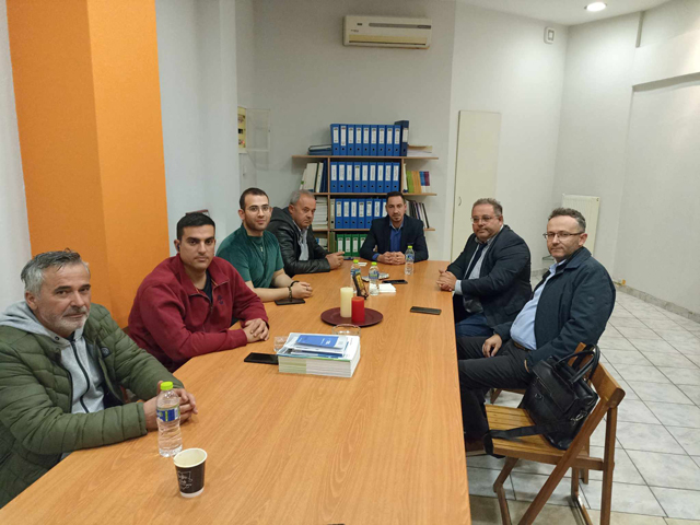 Ο Εμπορικός Σύλλογος σε συνάντηση με στελέχη της Συνεταιριστικής Τράπεζας Θεσσαλίας για το άνοιγμα καταστήματος στον Τύρναβο
