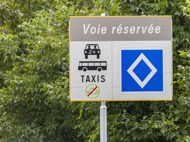 Γαλλία: Νέα πινακίδα με σκοπό την αποφυγή καθυστέρησης στους δρόμους
