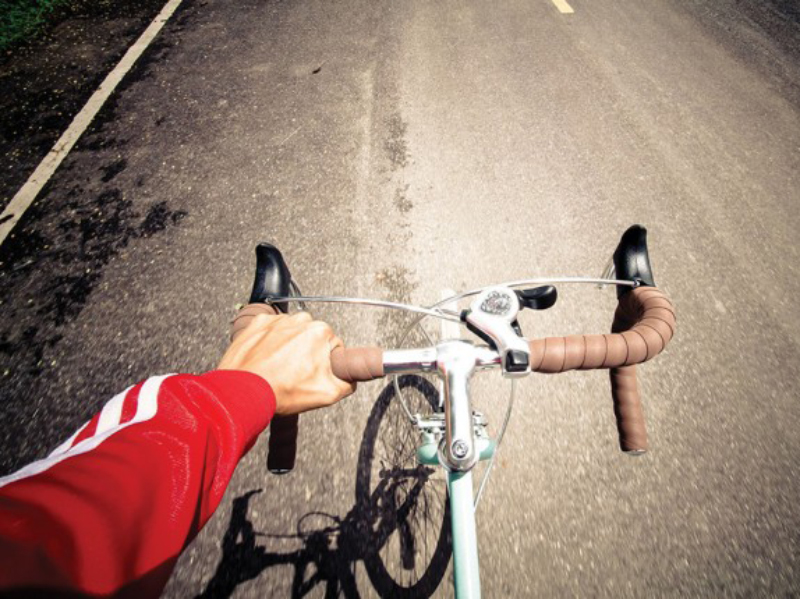 Θύμα ξυλοδαρμού 16χρονος ποδηλάτης από 42χρονο οδηγό στο Βόλο