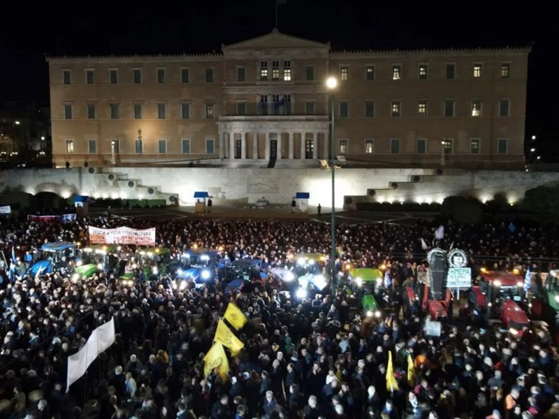 Ολοκληρώθηκε το συλλαλητήριο – Πιθανή συνάντηση των Θεσσαλών με τον Πρωθυπουργό την Πέμπτη