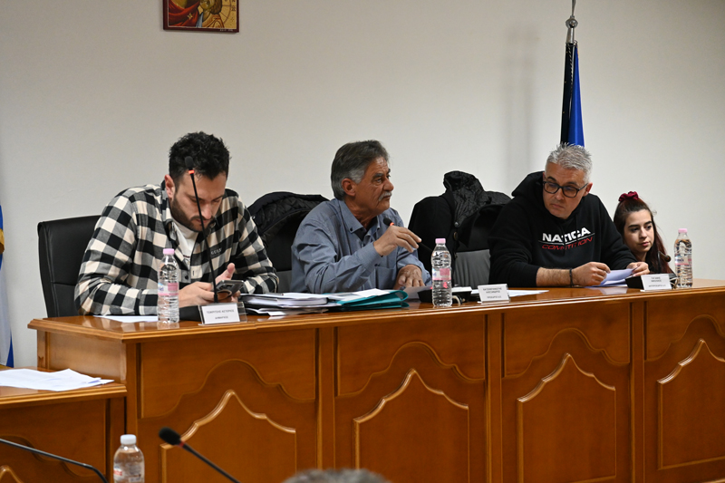 Δημοτικό Συμβούλιο Δ. Τυρνάβου: Ένταση για τους αγρότες, το τεχνικό έργο και τον Προυπολογισμό